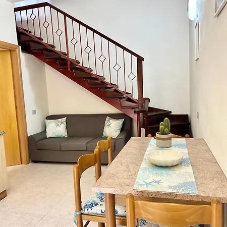Niu E Mari House 度假居 *