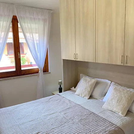 Niu E Mari House *